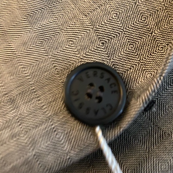 Versace suit - Picture 4 of 10